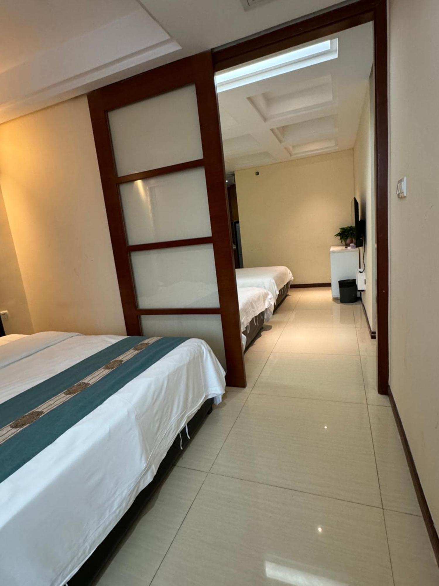 Waifiden Apartment Min Jian Financial Building-Free Shuttle Bus During The Canton Fair Eksteriør bilde